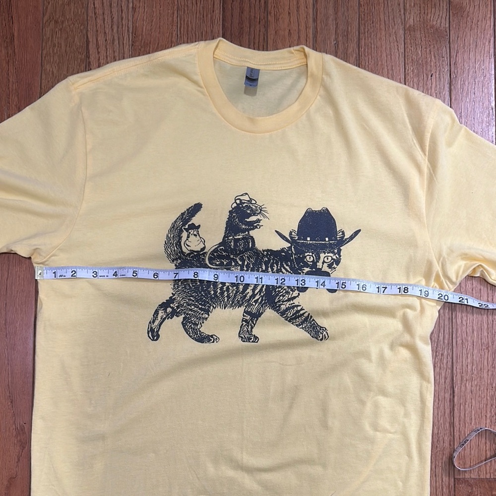 Next Level Apparel Yellow Cat Graphic Tee - Picture 2 of 4